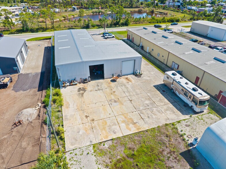 More Photos Of 2640 Avenue of the Americas St, Englewood Warehouse For Sale