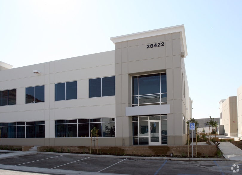 More Photos Of 28422-28426 Constellation Rd, Valencia Office For Lease