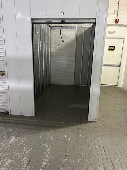 More Photos Of 113 E Chestnut St, Souderton Self Storage For Sale