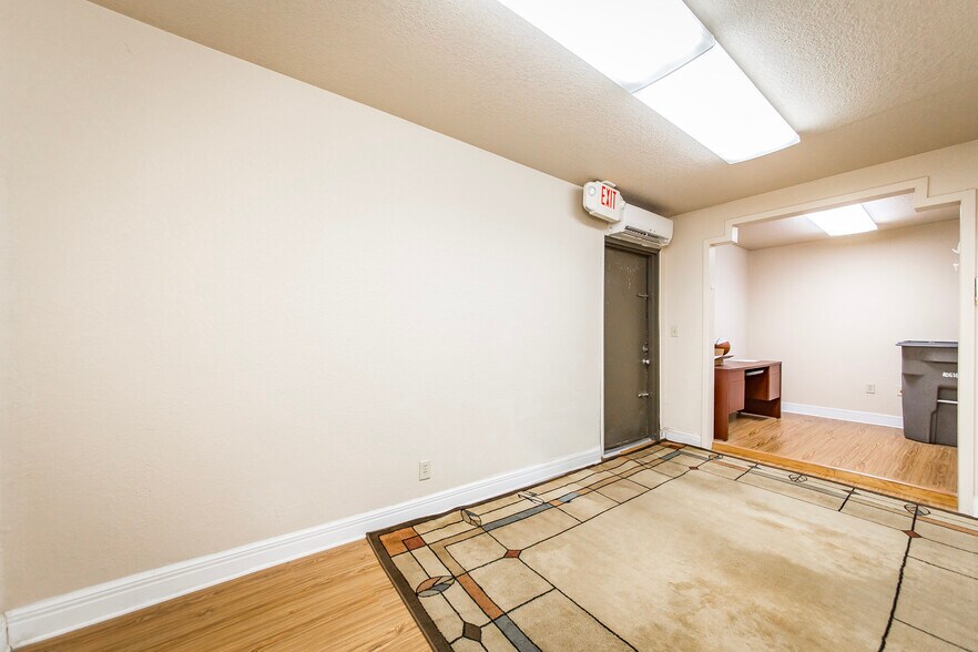 More Photos Of 2911 Pine St, Arkadelphia Medical For Sale