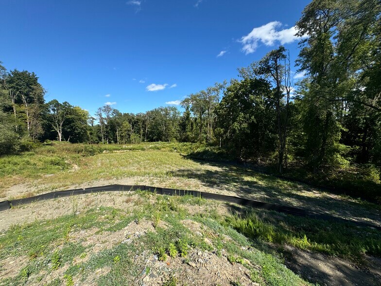 More Photos Of 1984 South Rd, Poughkeepsie Land For Sale