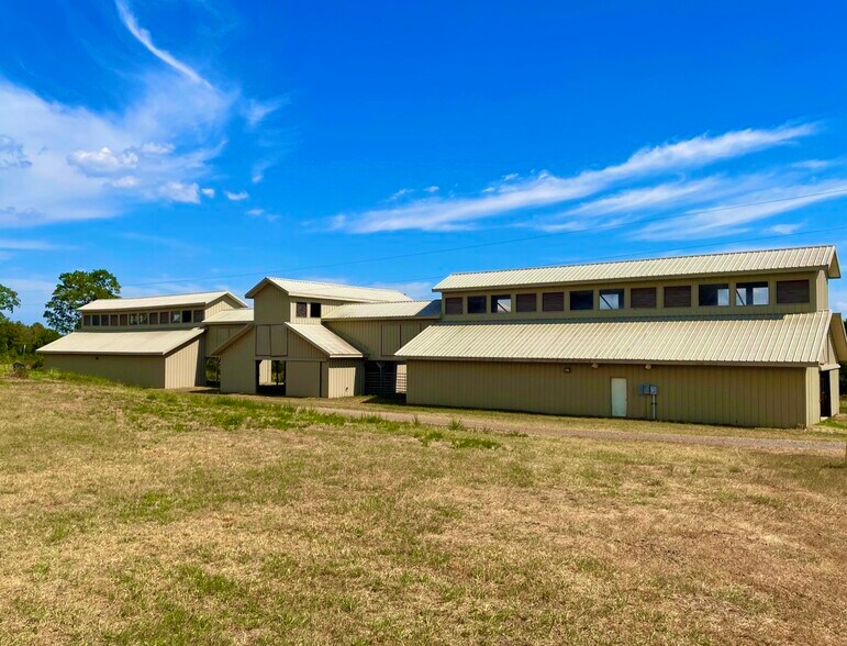 More Photos Of 8524 Youth Ranch Rd, Mulberry Lodge Meeting Hall For Sale