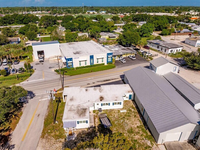 More Photos Of 1708 Old Dixie Hwy, Vero Beach General Retail For Sale