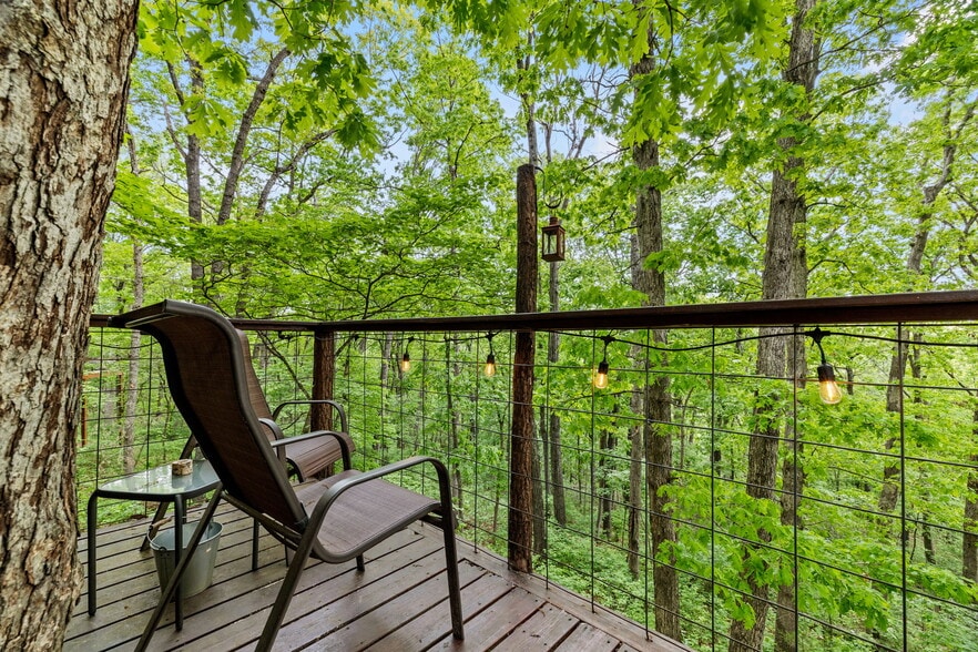 More Photos Of 22468 State Highway 112, Cassville Specialty For Sale