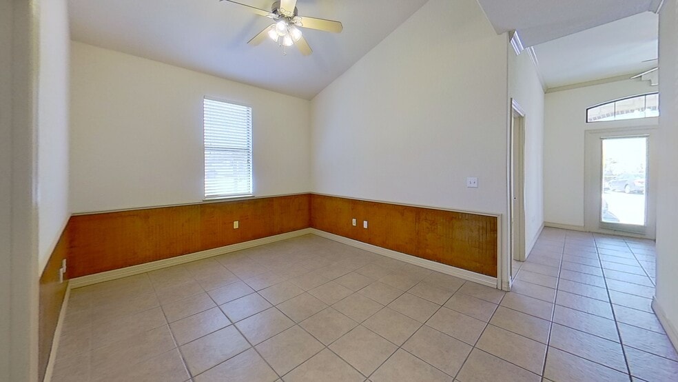 More Photos Of 3000 Joe Dimaggio Blvd, Round Rock Office For Lease