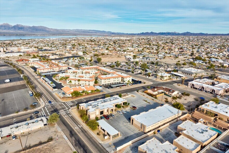 More Photos Of 2035 Mesquite Ave, Lake Havasu City Medical For Sale