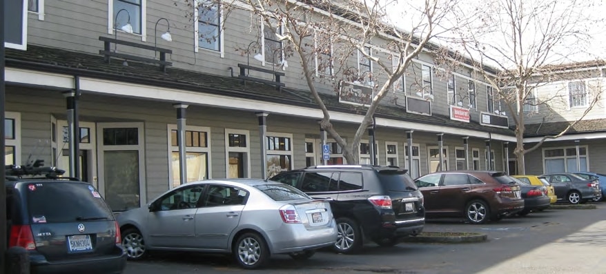 More Photos Of 31080 Union City Blvd, Union City Storefront Retail Office For Lease