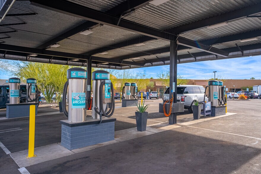 More Photos Of 15625 S 32nd St, Phoenix Carwash For Sale