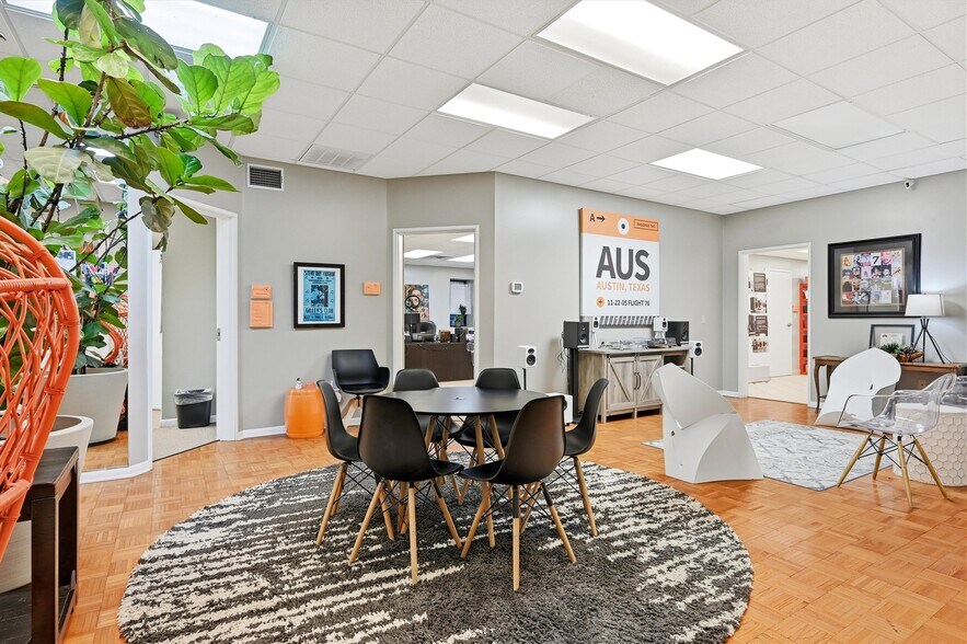 More Photos Of 304 Progress Dr, Sherman Warehouse For Sale