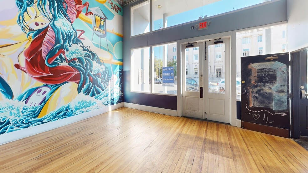 Primary Photo Of 117 12th St, Columbus Restaurant For Sale