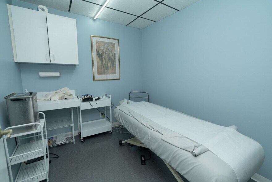 More Photos Of 4101 N Andrews Ave, Fort Lauderdale Medical For Lease