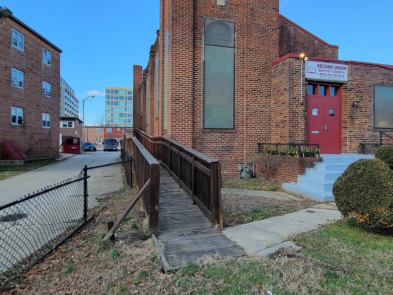 More Photos Of 1107 Delaware Ave SW, Washington Religious Facility For Sale
