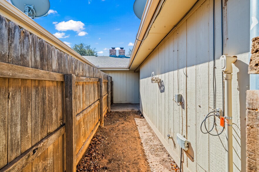 More Photos Of , Lubbock Multifamily For Sale