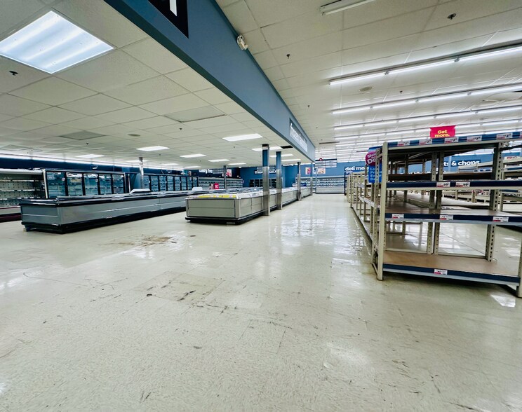 More Photos Of 45-47 Ellicott St, Batavia Storefront Retail Office For Lease