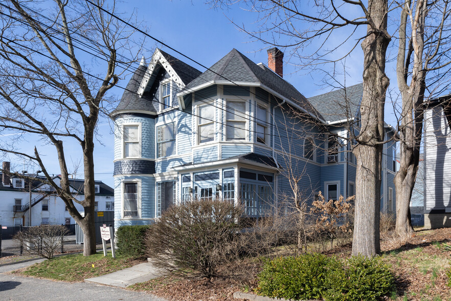 More Photos Of 59 Central Ave, Waterbury Office For Sale