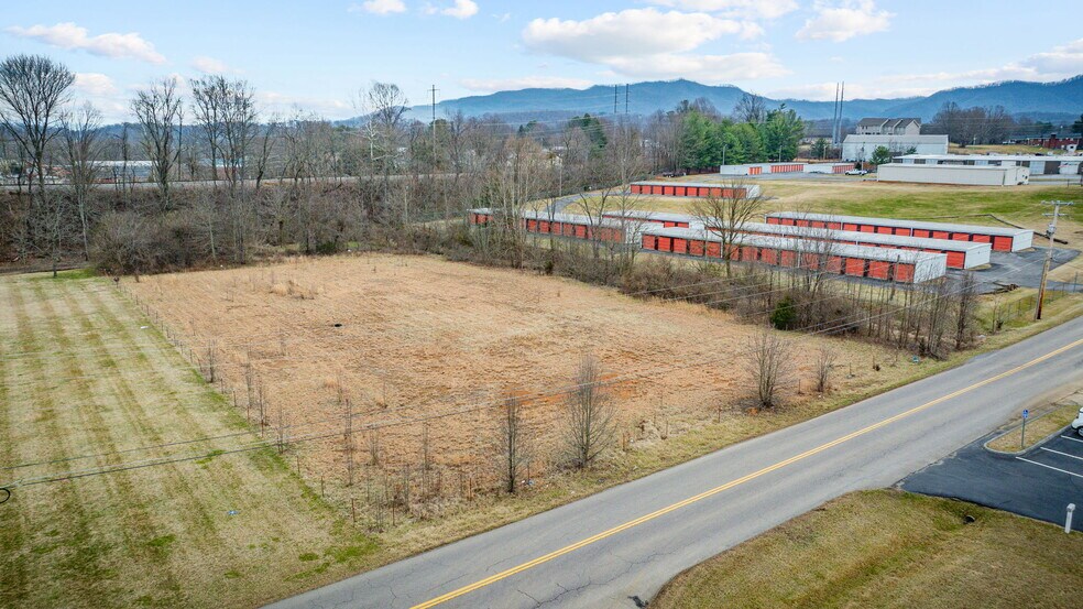 More Photos Of 109 LP Auer Rd, Johnson City Land For Sale