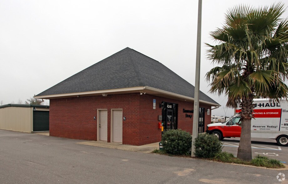 Primary Photo Of 4240 Berryhill Rd, Milton Self Storage For Lease
