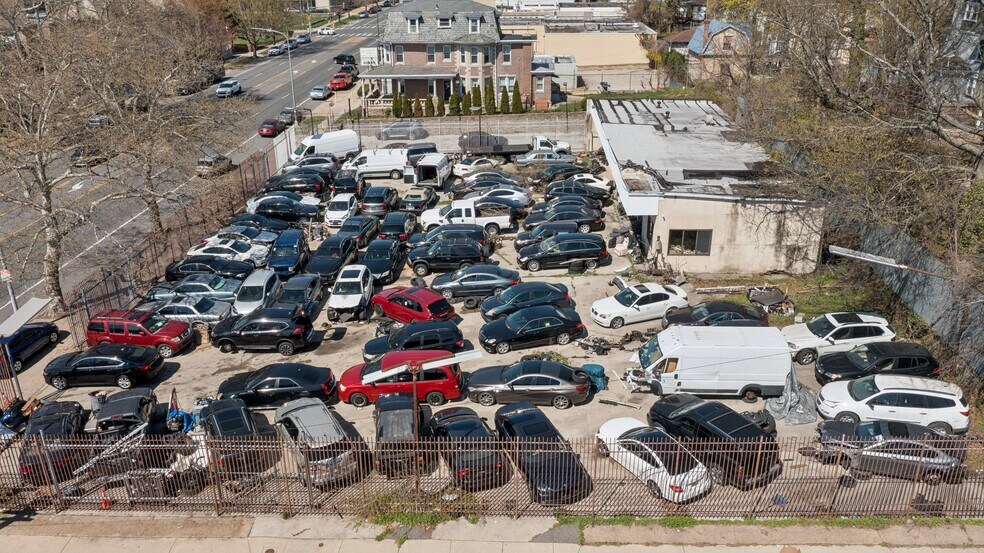 More Photos Of 6301-6311 N Broad St, Philadelphia Freestanding For Sale