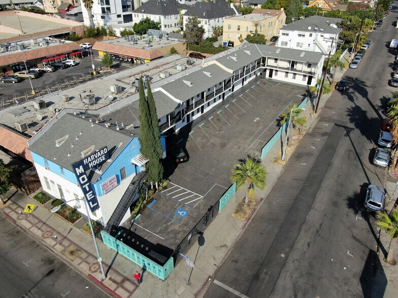 More Photos Of 5251 Hollywood Blvd, Los Angeles Hotel For Sale