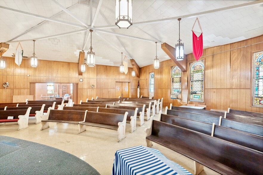 More Photos Of 301 Larimer Ave, Pittsburgh Religious Facility For Sale