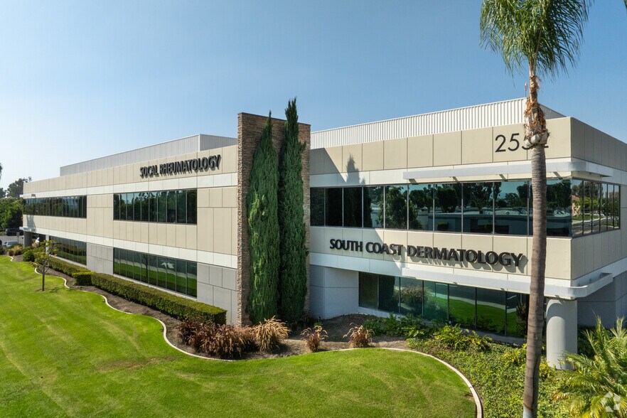 Primary Photo Of 2552 Walnut Ave, Tustin Office For Lease