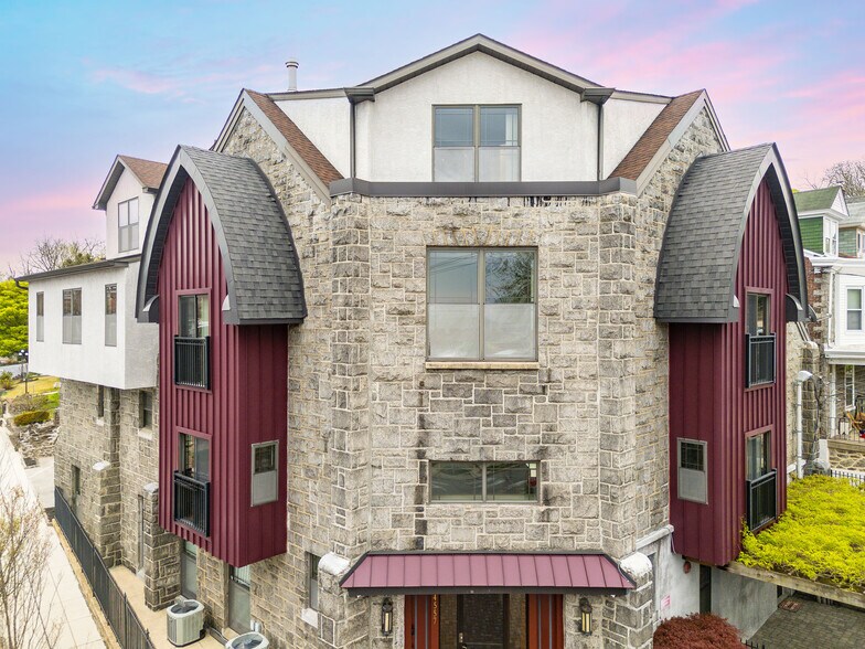 Primary Photo Of 4557 Manayunk Ave, Philadelphia Apartments For Sale