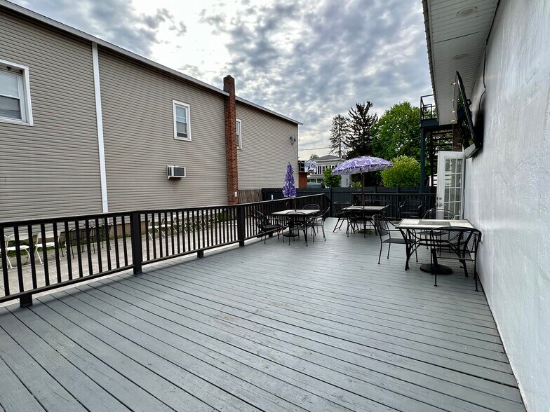 More Photos Of 324 W Broadway Ave, Fulton Storefront Retail Residential For Sale