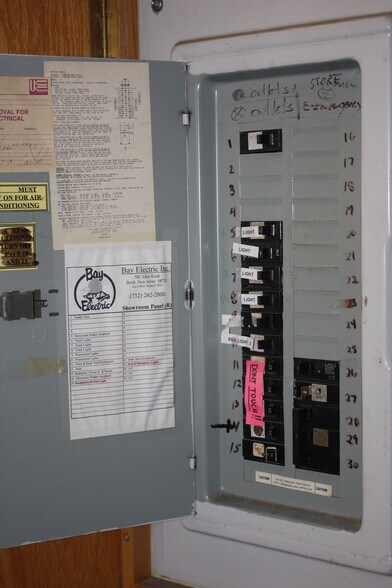 More Photos Of 404 Route 31, Lambertville Showroom For Lease