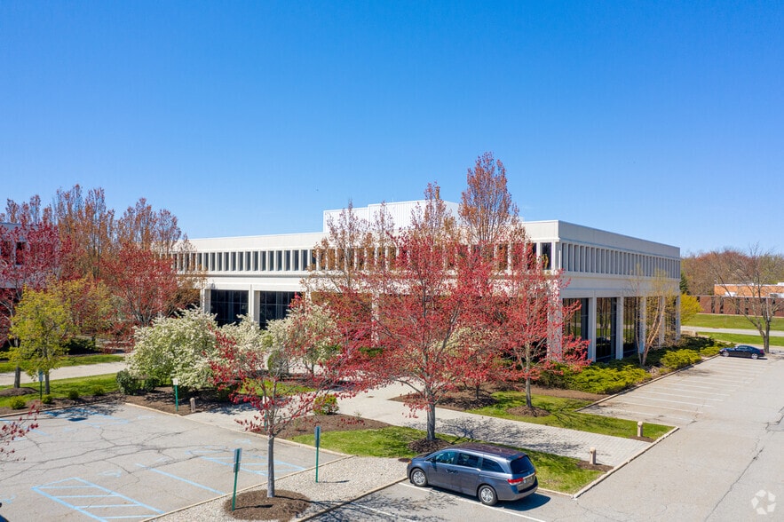 Primary Photo Of 30 Vreeland Rd, Florham Park Unknown For Lease