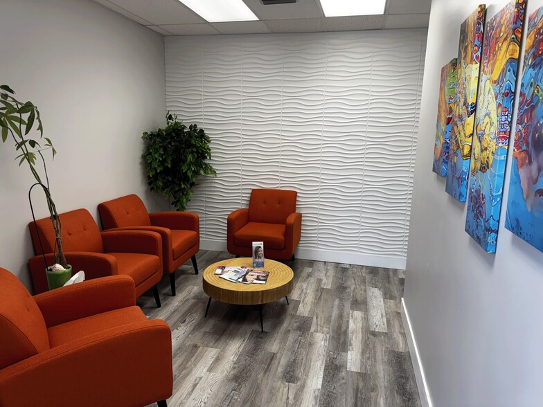 More Photos Of 9720-9734 W Sample Rd, Coral Springs Office For Lease