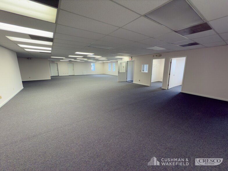 More Photos Of 561 Ternes Ln, Elyria Industrial For Sale