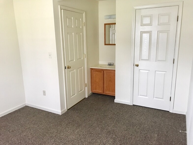 More Photos Of , Salisbury Unknown For Sale