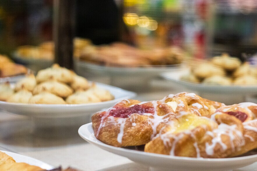 More Photos Of 1364 County Highway 12 rd, Mount Vision Storefront For Sale