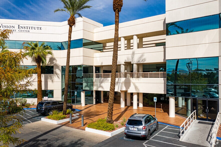 More Photos Of 2110 E Flamingo Rd, Las Vegas Medical For Lease