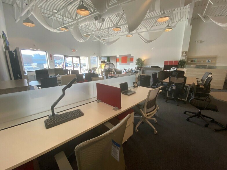 More Photos Of 36-76 Vanderbilt Ave, Norwood Storefront For Lease