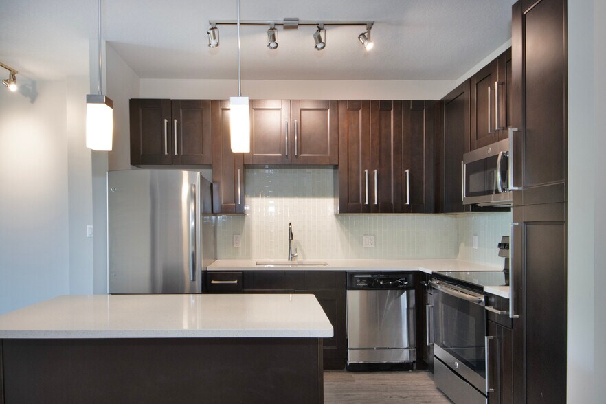 More Photos Of 190 SE 5th Ave, Delray Beach Apartments For Lease