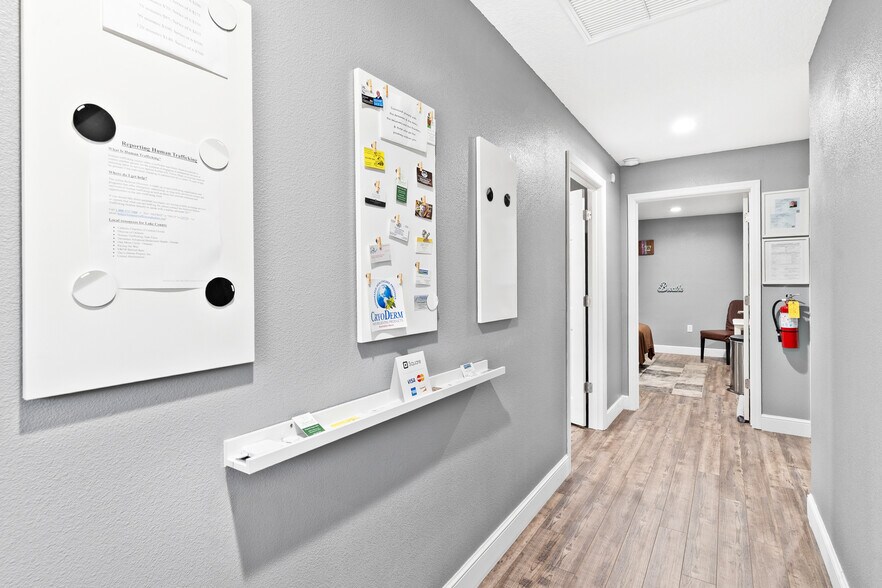 More Photos Of 32347 County Road 473, Leesburg Freestanding For Sale