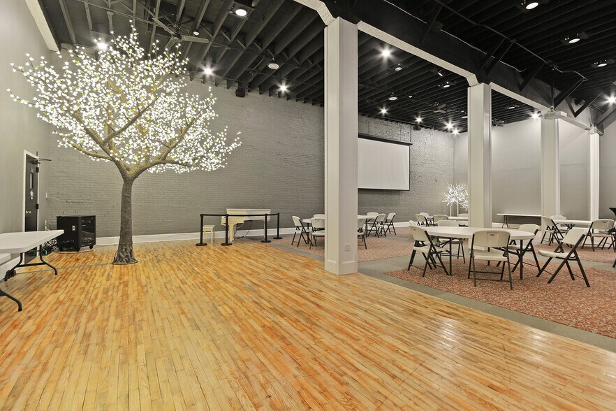 More Photos Of 105 Coal st, Mexico Specialty For Sale