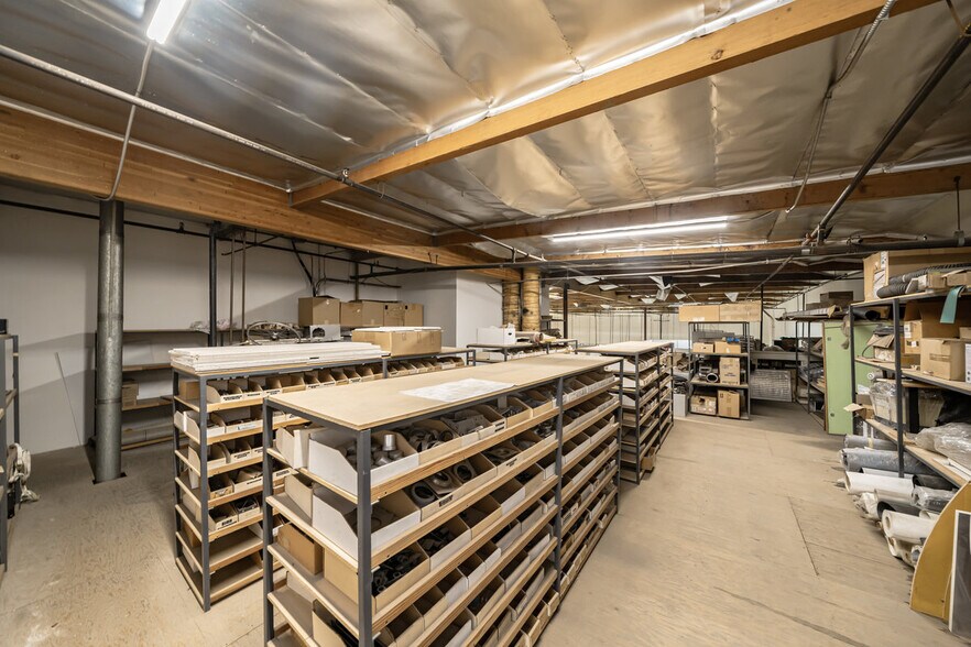 More Photos Of 231 W Blueridge Ave, Orange Manufacturing For Sale