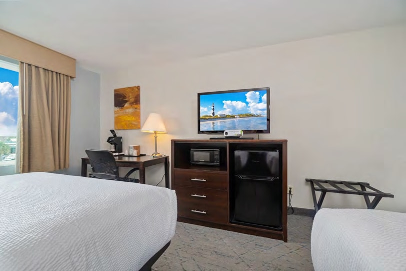 More Photos Of 801 Cedar Point Blvd, Cedar Point Hotel For Sale