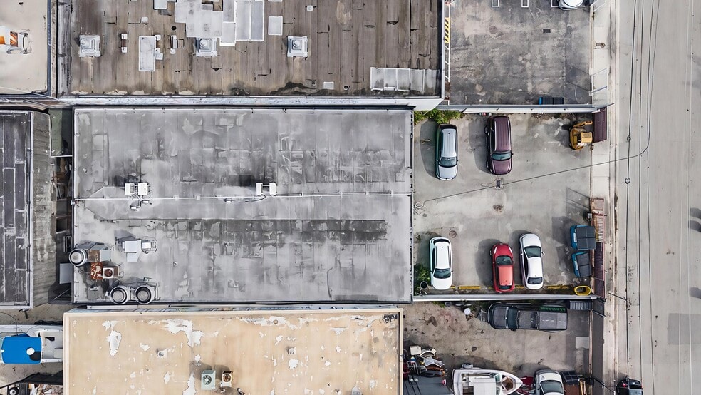 More Photos Of 1785 NW 21st Ter, Miami Warehouse For Sale