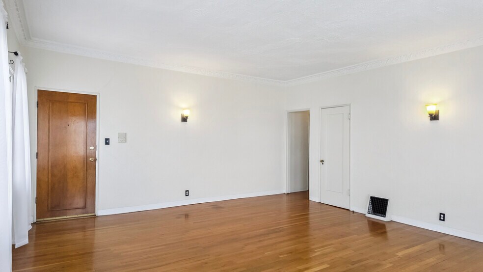 More Photos Of 6022 W 8th St, Los Angeles Apartments For Sale