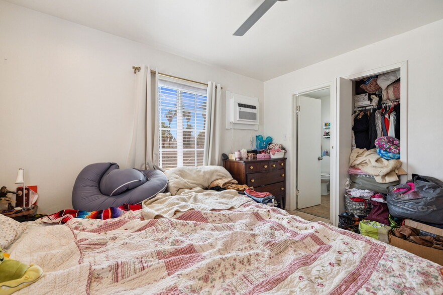 More Photos Of 1674 S Via Salida, Palm Springs Apartments For Sale