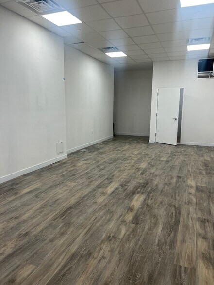 More Photos Of 217 Main St, Staten Island Storefront Retail Residential For Sale
