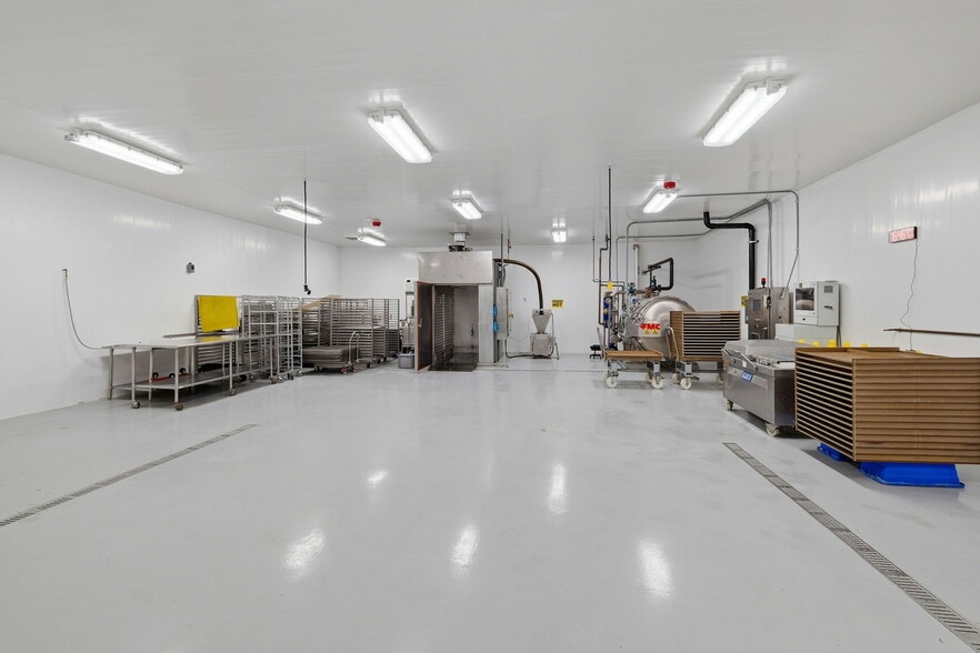 More Photos Of 1035 17th Ave, Santa Cruz Warehouse For Sale
