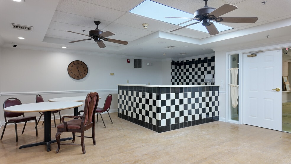 More Photos Of 5690 State Bridge Rd, Johns Creek Assisted Living For Sale