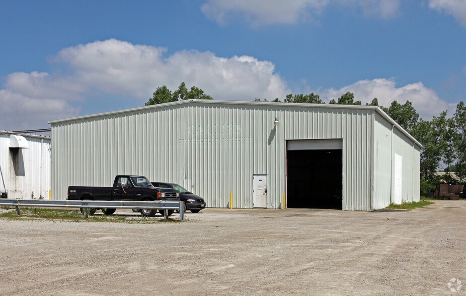 More Photos Of , Fostoria Industrial For Sale