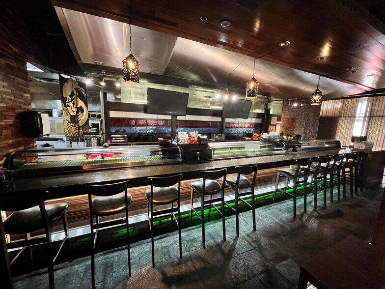 More Photos Of 6996 Piazza Grande Ave, Orlando Office For Sale