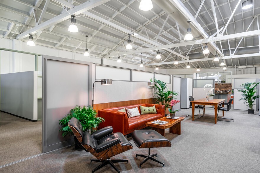 More Photos Of 1931 Newport Blvd, Costa Mesa Office For Lease