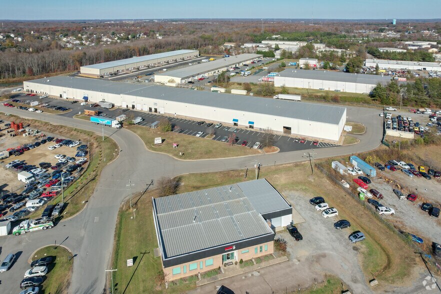 More Photos Of 10941 Houser Dr, Fredericksburg Manufacturing For Lease